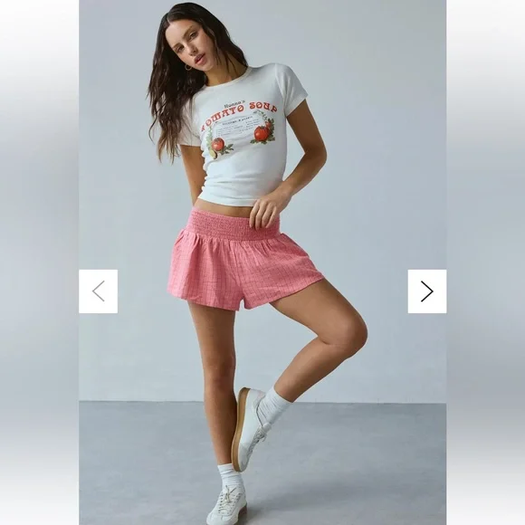 Kimchi Blue Caroline Smocked Waistband Linen-Blend Short - Picture 1 of 7